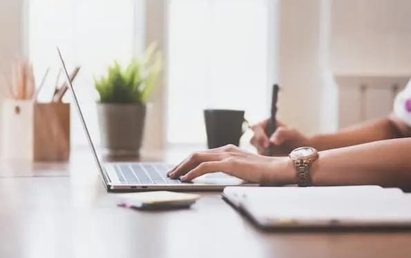 How Bloggers Make Money