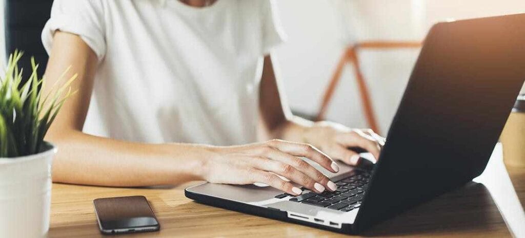 How to Start a Blog with Hostinger